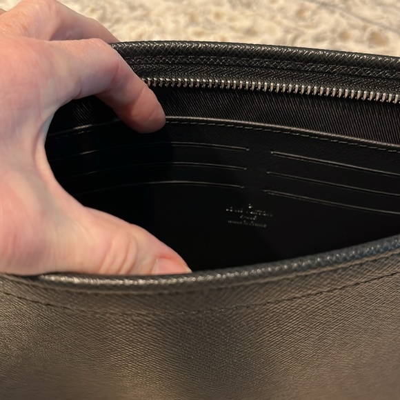 Louis Vuitton Voyage - Picture 9 of 12